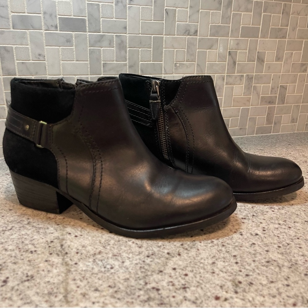 Clark’s Leather/Suede Booties